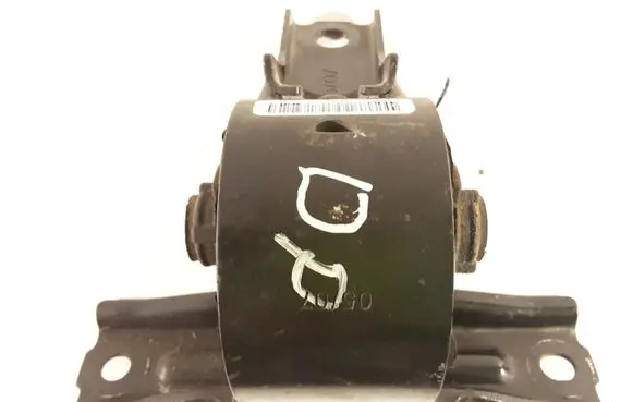 Jeep Patriot Engine mount bracket 492AE 26007