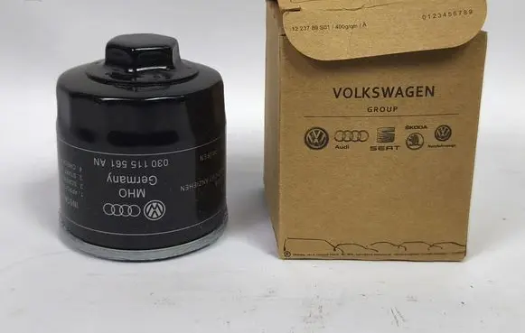 Skoda Fabia Mk2 (5J) Oil filter cover 030115561AN