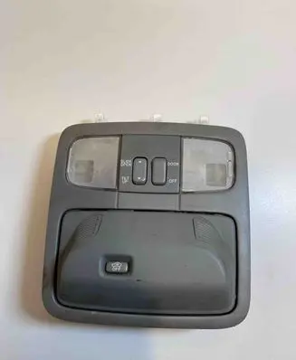 Toyota Land Cruiser (J120) Front seat light
