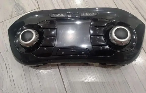 Nissan Juke I F15 Climate control unit 248451KB0A
