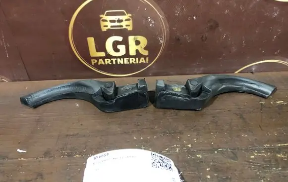 Opel Astra J Other engine bay part 13318708 13318711