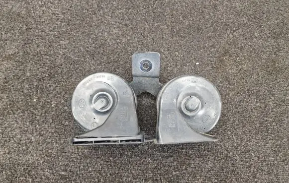 Land Rover Evoque I Horn signal BJ3213A803AC BJ3213A803