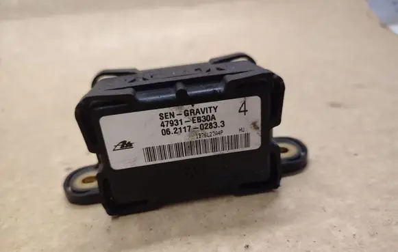 Nissan Pathfinder R51 ESP acceleration yaw rate sensor 47931EB30A