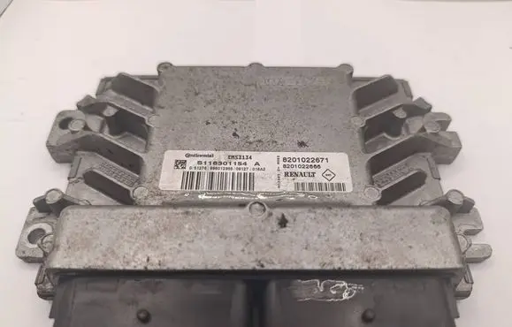 Dacia Sandero Engine control unit/module 8201022666 8201022671 S118301154