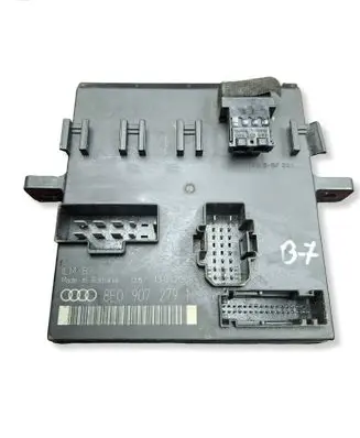 Audi A4 S4 B7 8E 8H Comfort/convenience module 8E0907279N