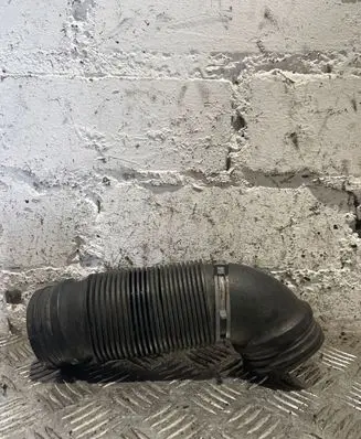Volkswagen Golf V Intercooler hose/pipe 1K0129684B