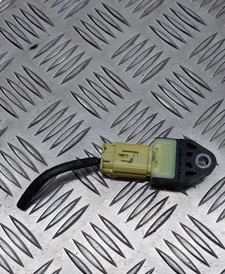 Toyota RAV 4 (XA30) Airbag deployment crash/impact sensor 8983133020 70360EA72