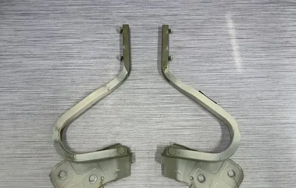 Mini One - Cooper R50 - 53 Engine bonnet/hood hinges 0598827 0598828