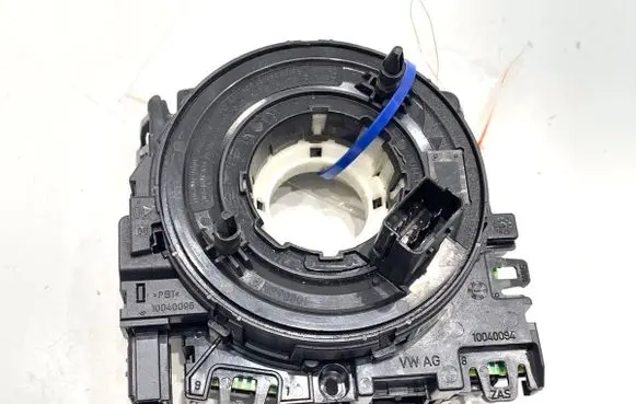 Volkswagen Golf VII Airbag squib ring wiring 10019383-07