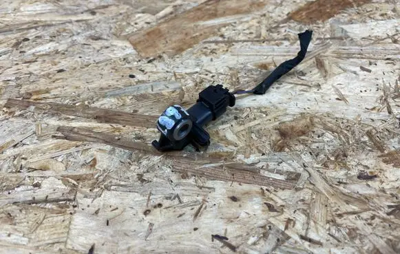 Volvo XC40 Airbag deployment crash/impact sensor 32381890