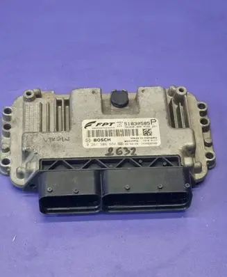 Alfa Romeo Mito Engine control unit/module 0261S04664 51830585