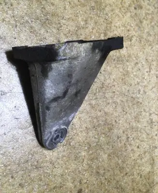 Mercedes-Benz E W124 Engine mounting bracket 6032234604