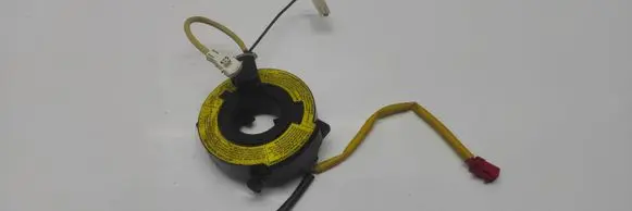 Mitsubishi Carisma Airbag slip ring squib (SRS ring) 0032700565