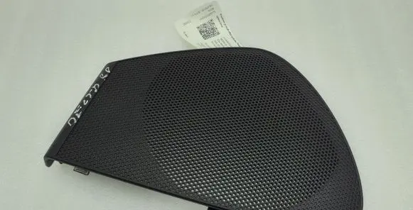 Lancia Delta III Front door speaker cover trim 1417653DX