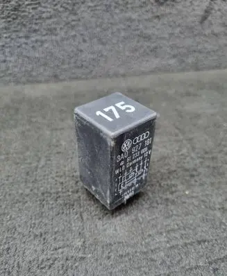 Audi A3 S3 8L Other relay 3A0927181