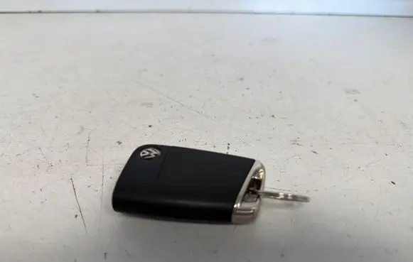 Volkswagen Tiguan Ignition key/card