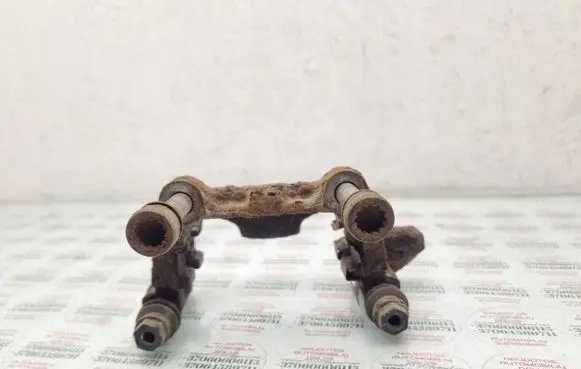 Volkswagen Touran I Brake caliper pad carrier rear 