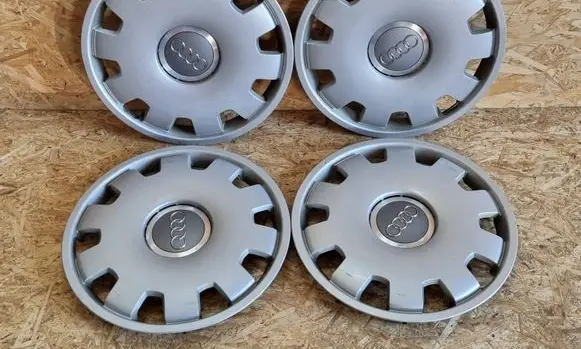 Audi A4 S4 B7 8E 8H R16 wheel hub/cap/trim 4B0601147D