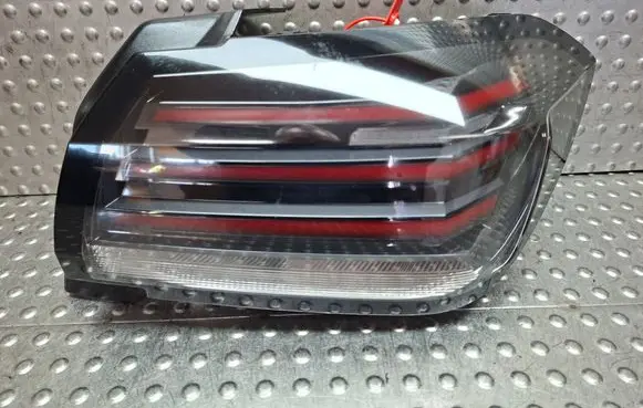 Peugeot 208 II Rear/tail lights S27624025 9851060880