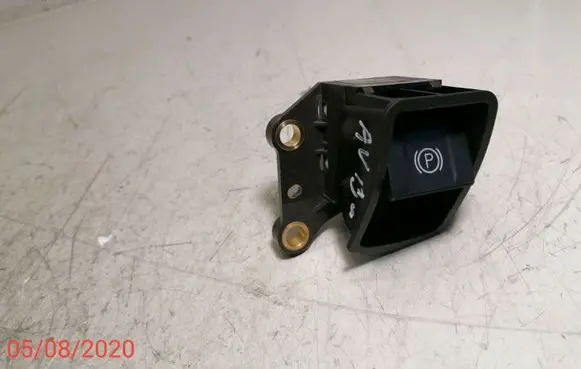Toyota Avensis T270 Hand parking brake switch 84390-05020