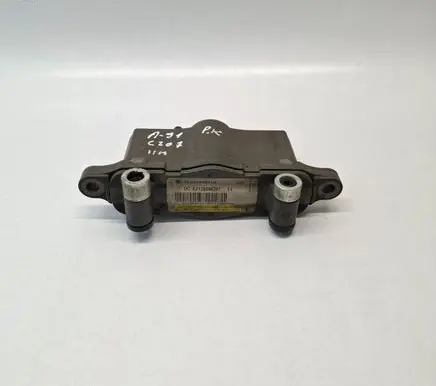 Mercedes-Benz E C207 W207 Engine bonnet/hood hinges A2129066201