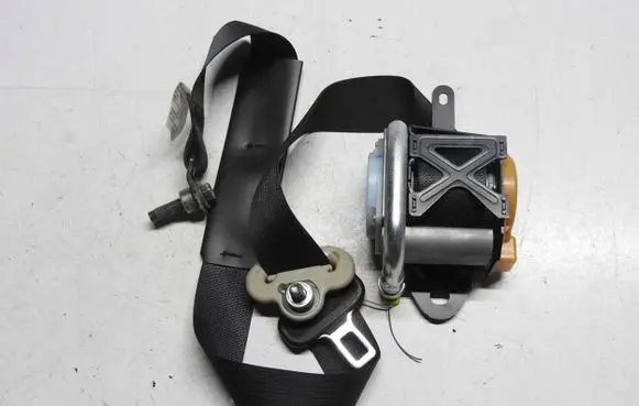 Nissan Note (E12) Seat belt trim TKAH2G2420KR