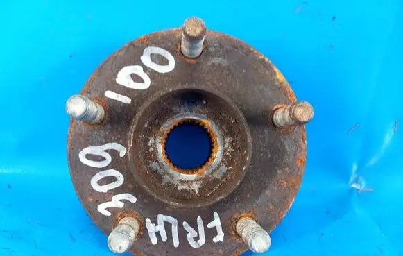 Mazda CX-9 Rear wheel bearing hub TK483304X