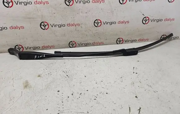 Peugeot 2008 I Front wiper blade arm 9673291980