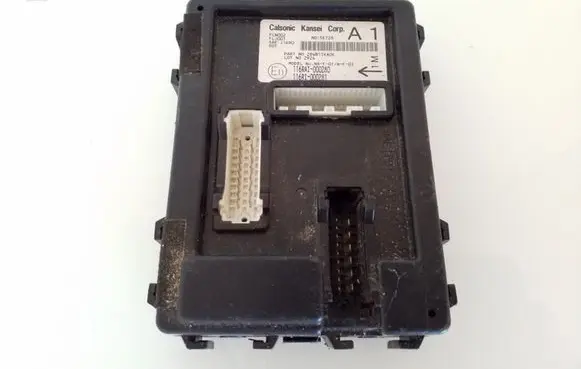 Nissan Juke I F15 Other control units/modules 284B11KA0C 2924