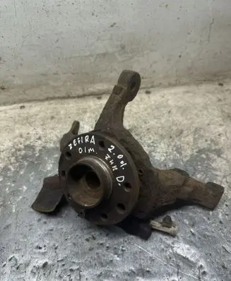 Opel Zafira A Front wheel hub