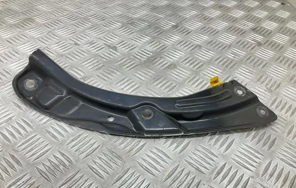 Skoda Rapid (NH) Radiator support slam panel bracket 5JA805932A