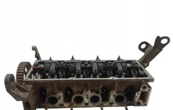 Dacia Logan I Engine head 