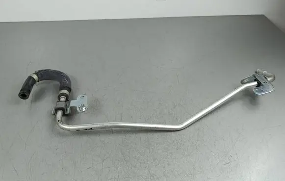 Mitsubishi Outlander IV Engine coolant pipe/hose