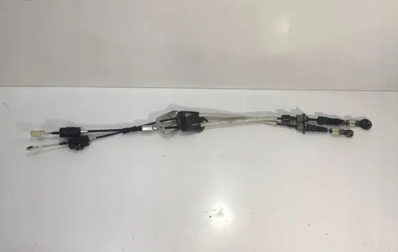 KIA Ceed Gear shift cable linkage