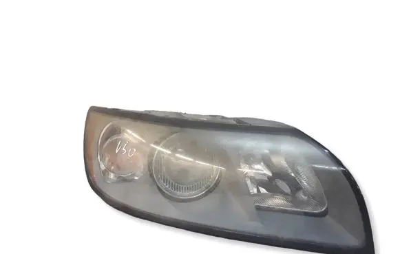 Volvo V50 Headlight/headlamp 