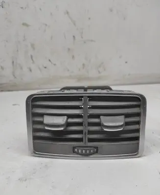 Audi A6 S6 C6 4F Rear air vent grill 4F0819203B