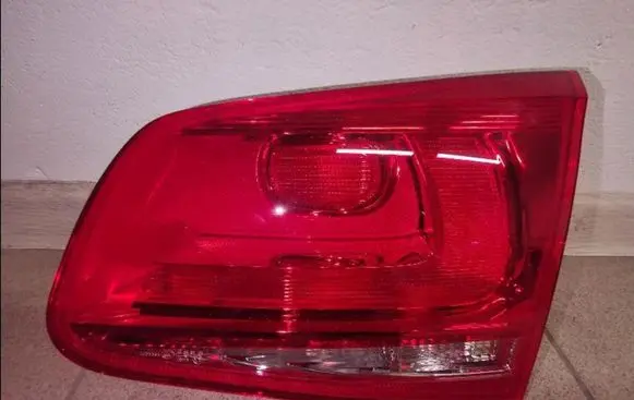Volkswagen Touareg I Rear/tail lights 7P6945094B