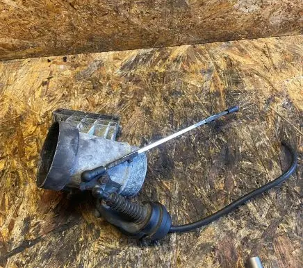 Mercedes-Benz E W124 Throttle valve 604098031