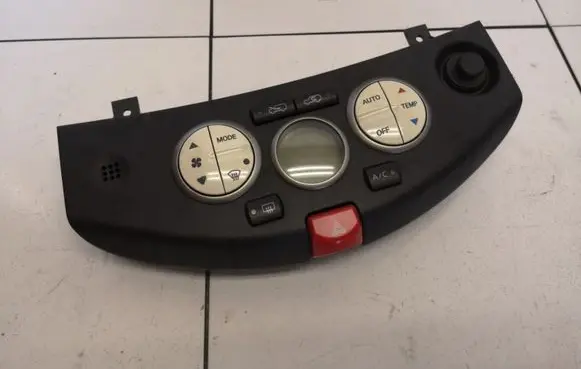 Nissan Micra Climate control unit 27500AX708