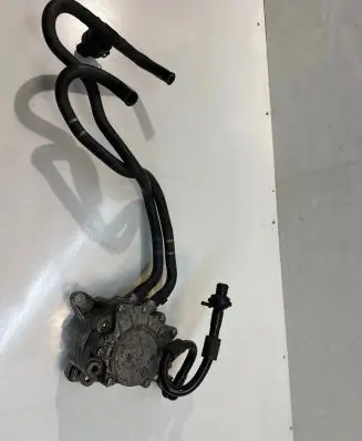 Audi A6 S6 C6 4F Fuel injection high pressure pump 03G145209
