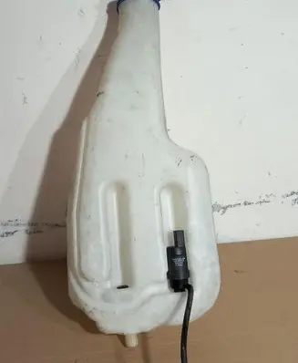 Mercedes-Benz Sprinter W906 Windshield washer fluid reservoir/tank A9068690020