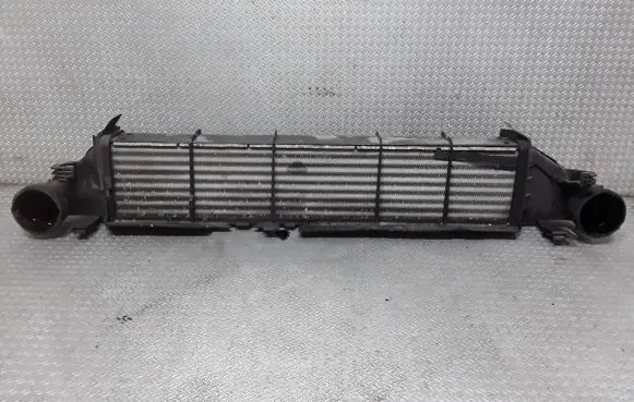 Mercedes-Benz C W203 Intercooler radiator A2035000600