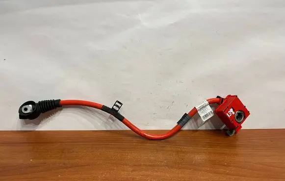 BMW 7 F01 F02 F03 F04 Positive cable (battery) 9217032 9217033