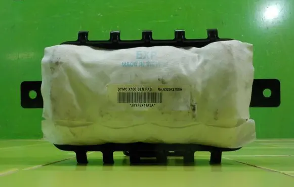 SsangYong Tivoli Passenger airbag 8620235000