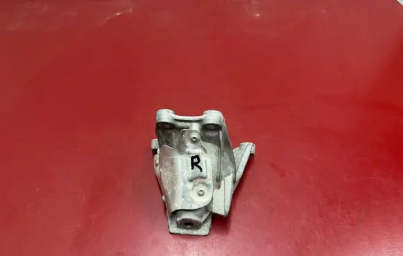 BMW X3 G45 Engine mounting bracket 9847394 22119847394