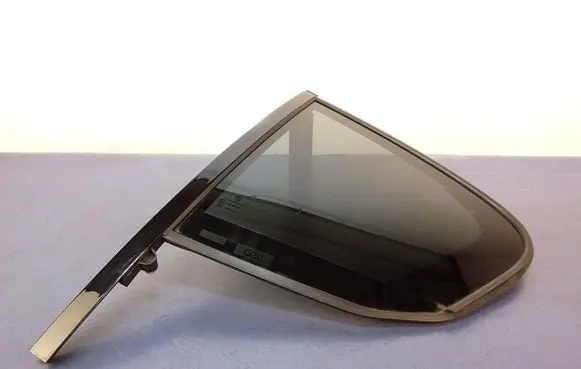 BMW 5 G30 G31 G38 Rear door window glass 7387455