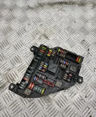 BMW 5 GT F07 Fuse module 9234423