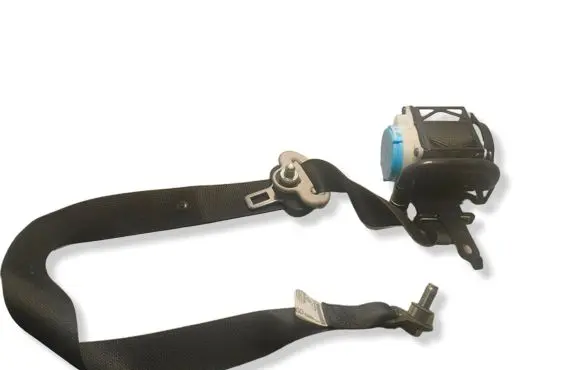 Mazda 6 Front seatbelt 305257810