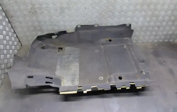 Volkswagen Touran I Front floor carpet liner 
