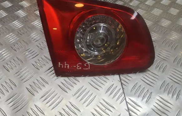 Volkswagen PASSAT B6 Tailgate rear/tail lights 3C9945094A
